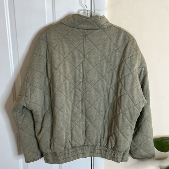 Bagatelle Collection Quilted
French Terry Jacket
Women's  Sage Green Size M - Picture 6 of 15
